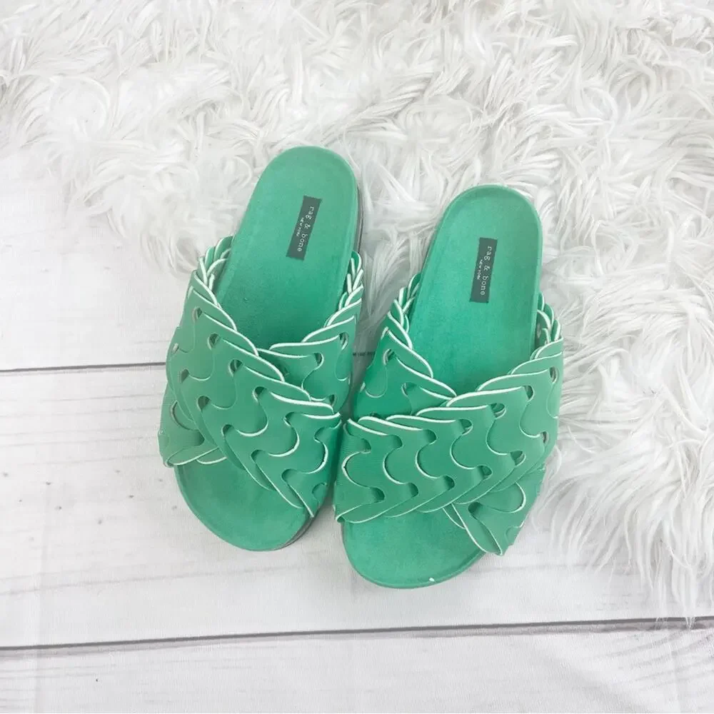 Rag‎ & Bone Bailey Sport Slide Sandal in Kelly in Green Size 36
